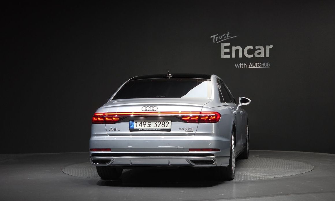 Audi A8 55 TFSI Quattro LWB, 2021