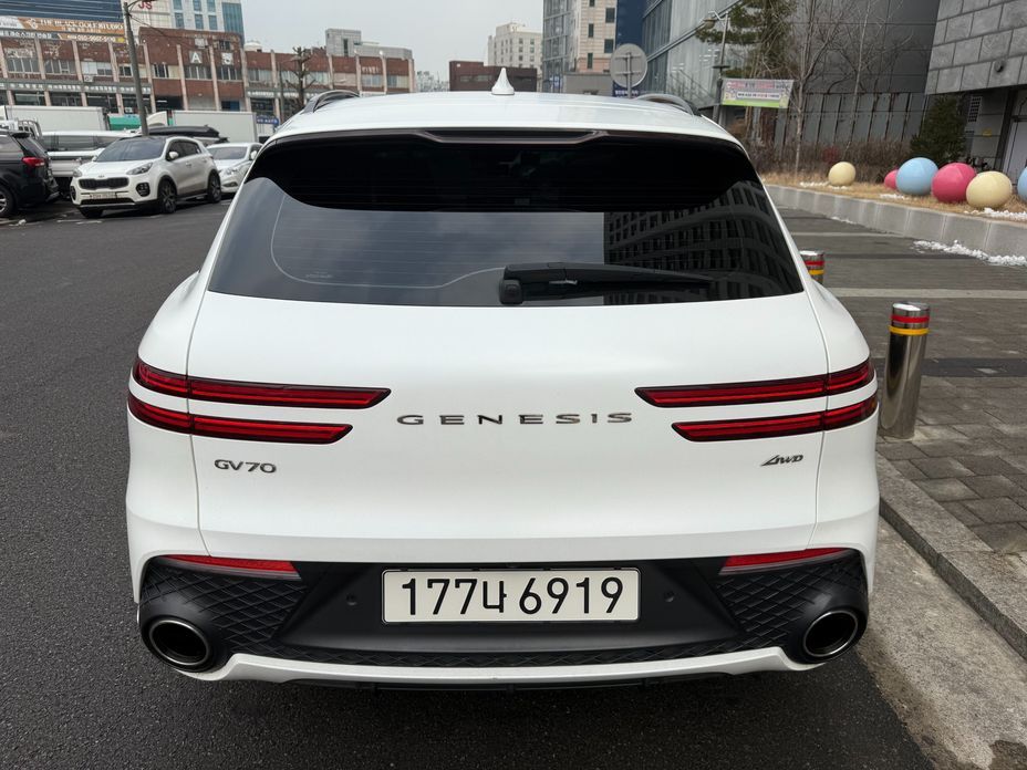 Genesis GV70 2.5T Gasoline AWD, 2022