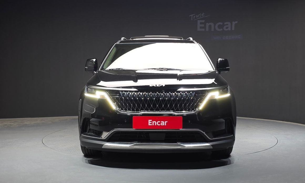 Kia Carnival 11-Seater Signature, 2023