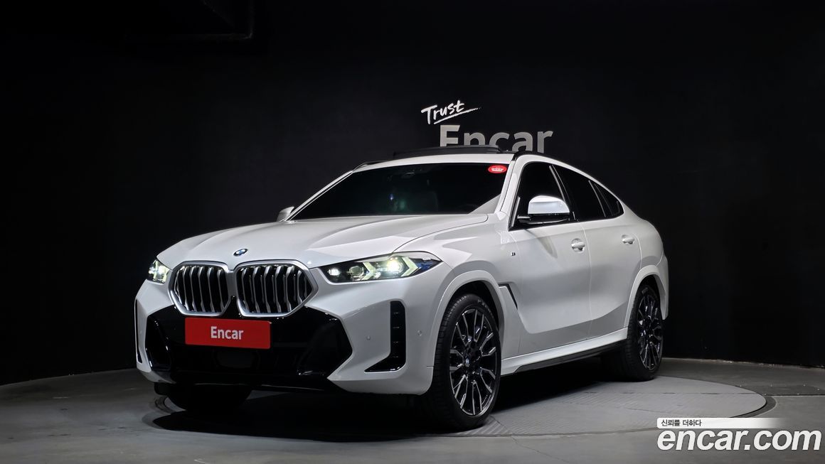 BMW X6 xDrive40i M Sport, 2025