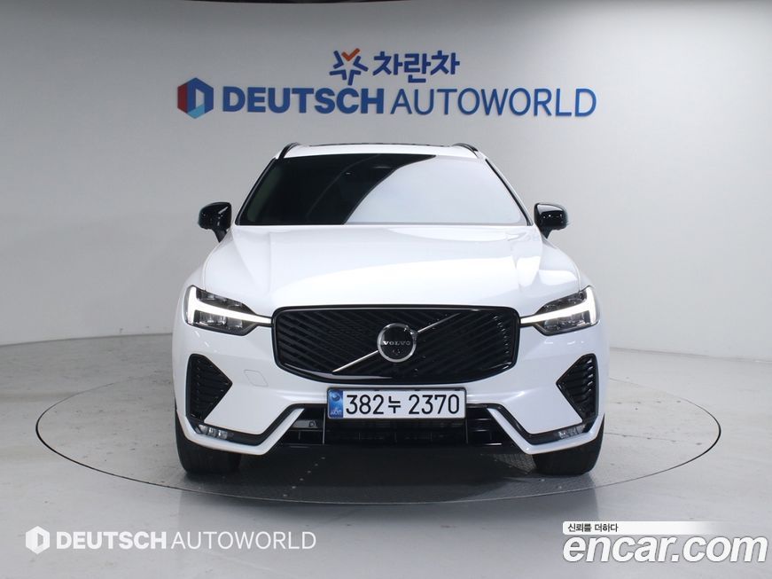 Volvo XC60 B5 Ultra Dark Air Sus, 2026