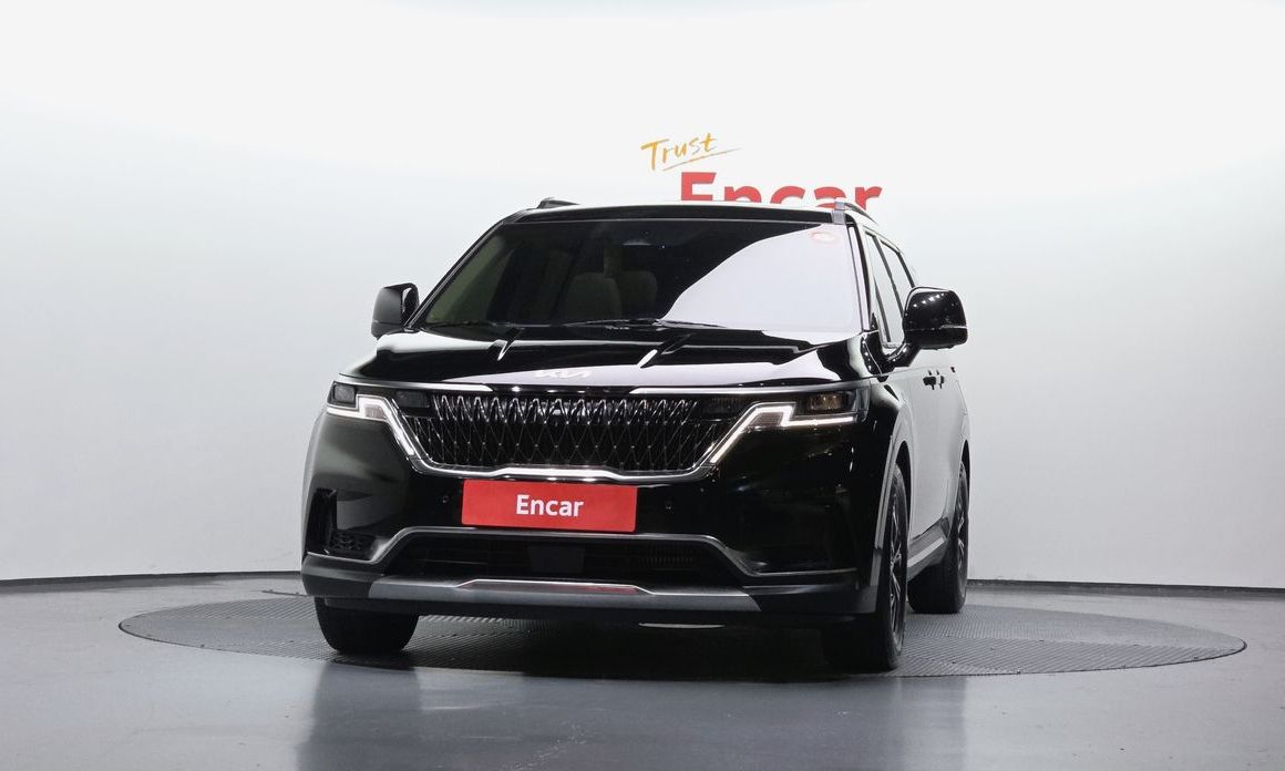 Kia Carnival 11-Seater Signature, 2023