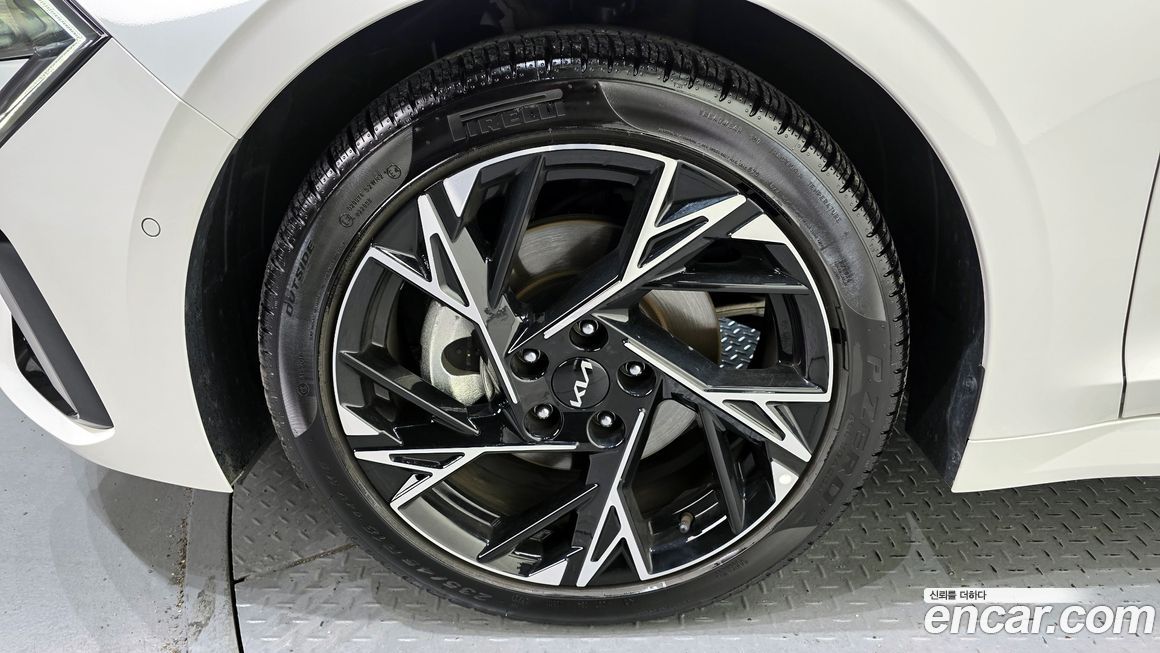 Kia K5 1.6 Turbo, 2025