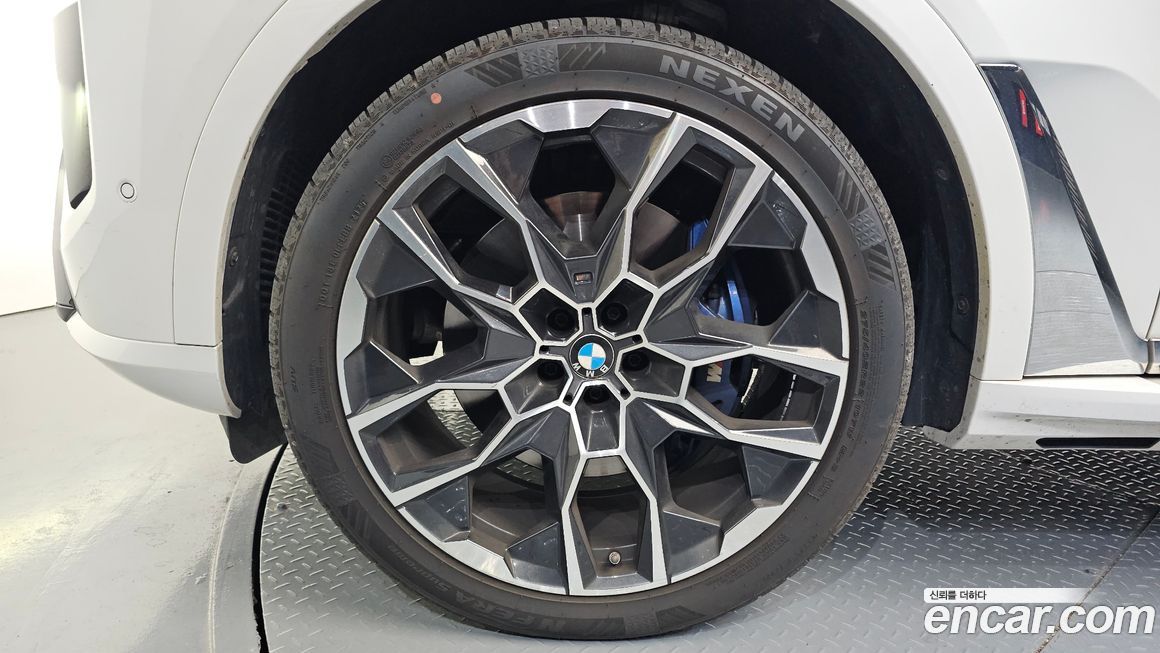 BMW X7 xDrive 40d M Sport 7 STR, 2023