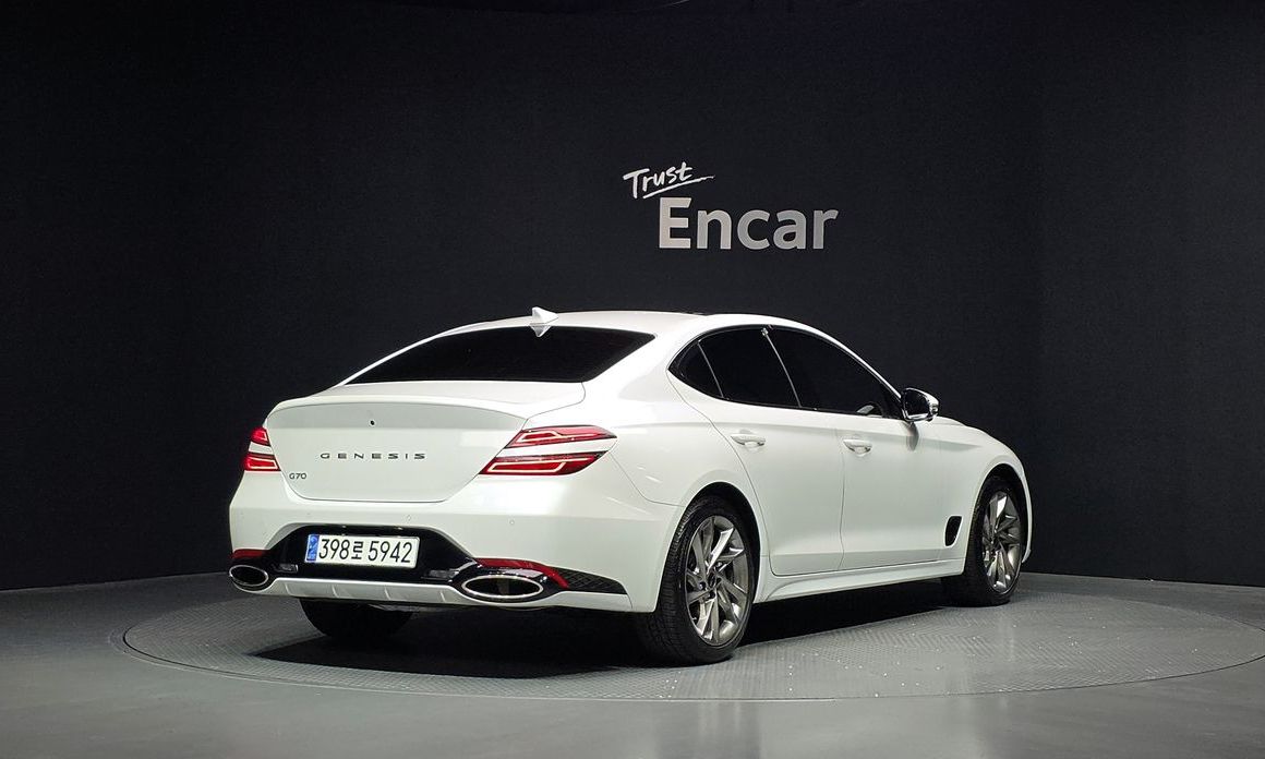 Genesis G70 Gasoline 2.5T 2WD, 2025