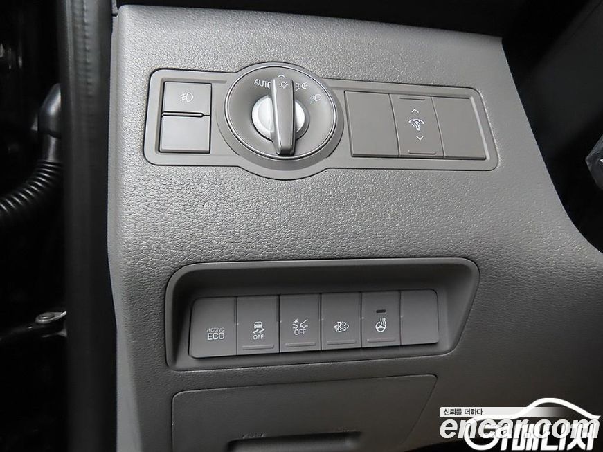 Hyundai Solati 15-seater, 2026