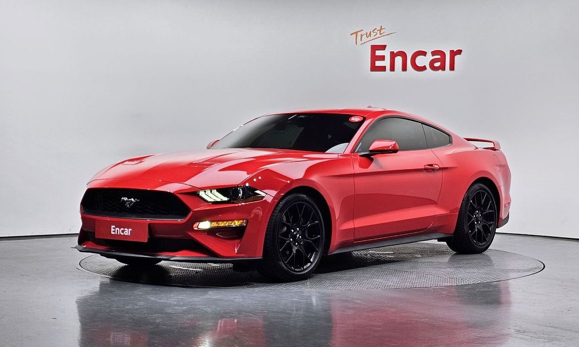 Ford Mustang Coupe, 2022