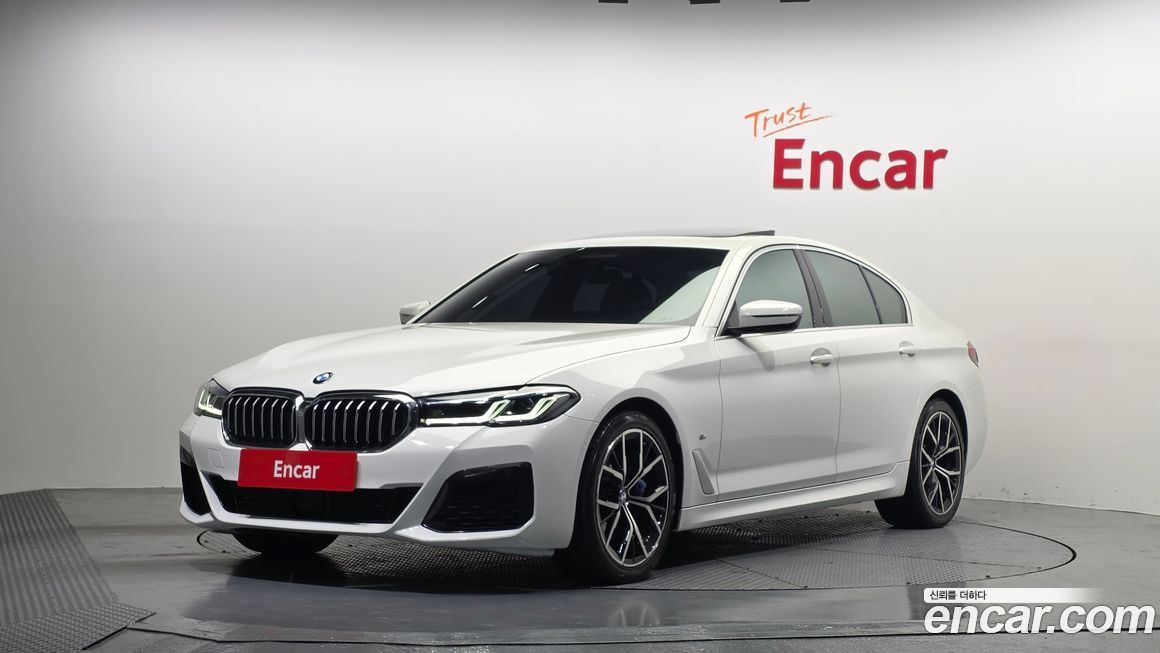 BMW 5-Series 530i M Sport Package, 2023