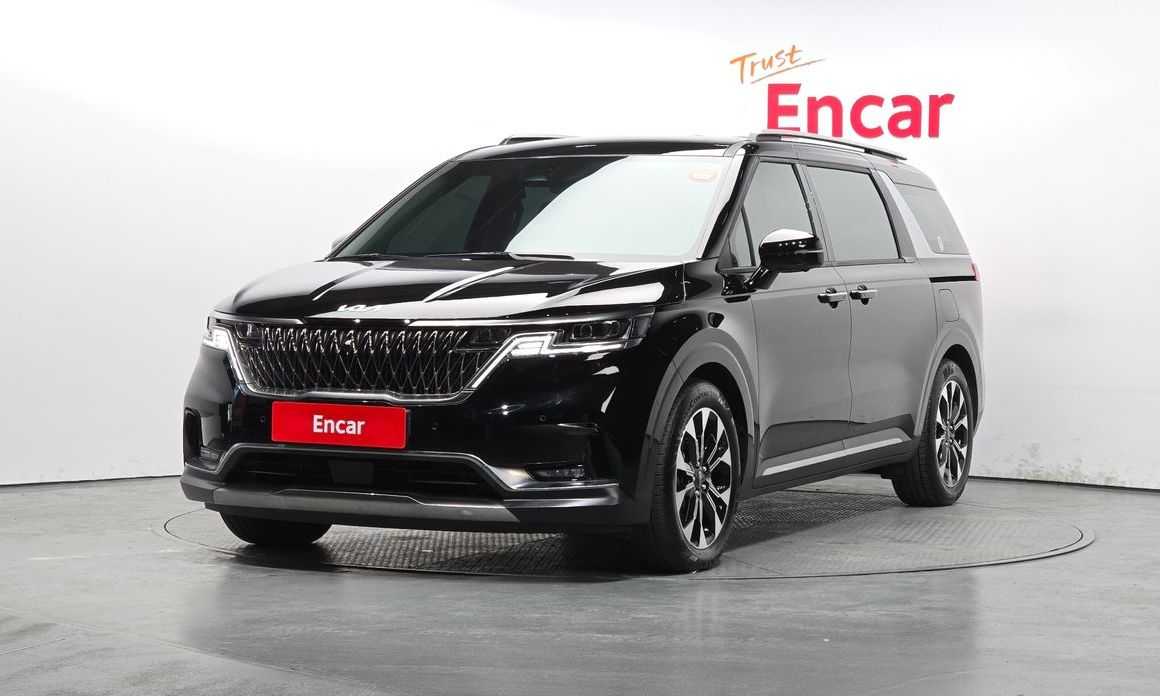 Kia Carnival 9-Seater Signature, 2023