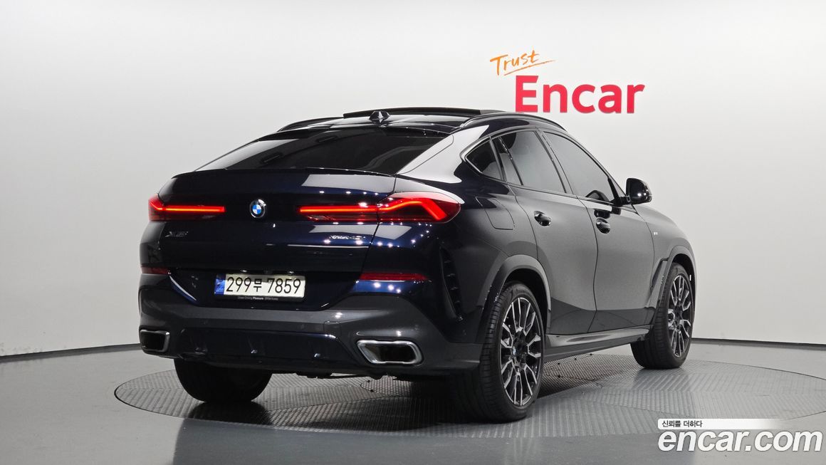 BMW X6 xDrive40i M Sport, 2024