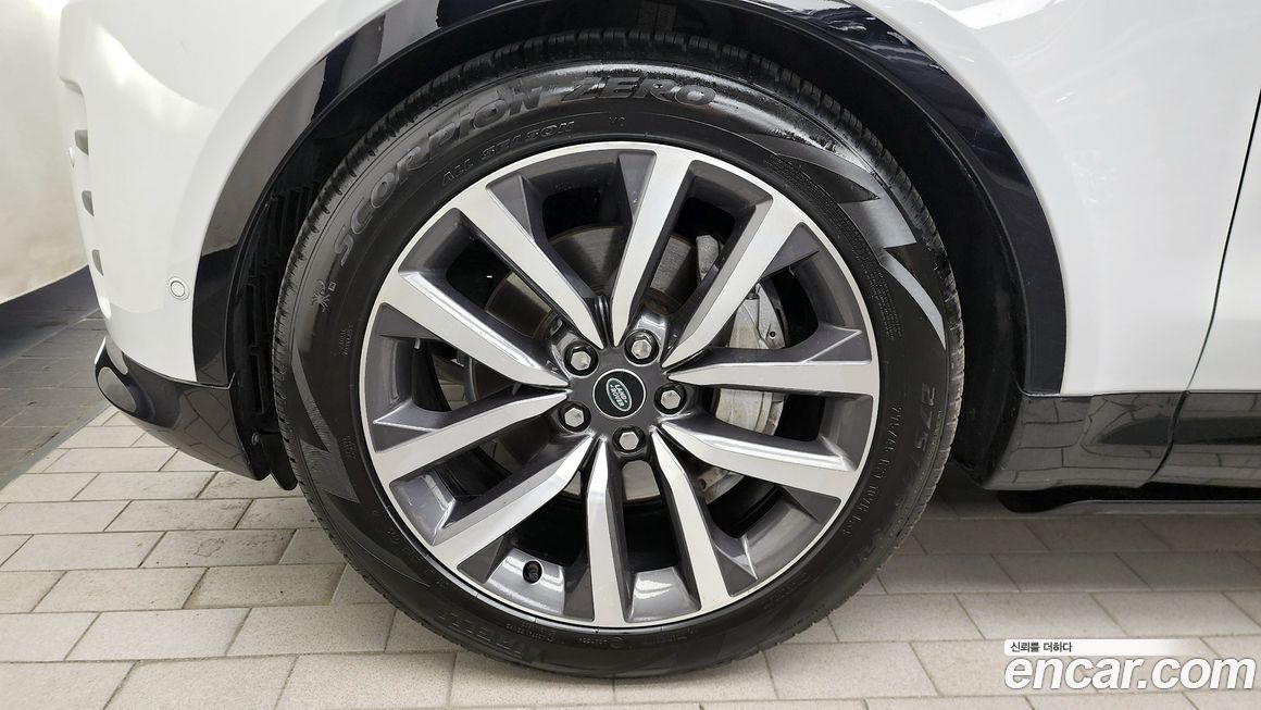 Land Rover Discovery D300 R-Dynamic HSE, 2023