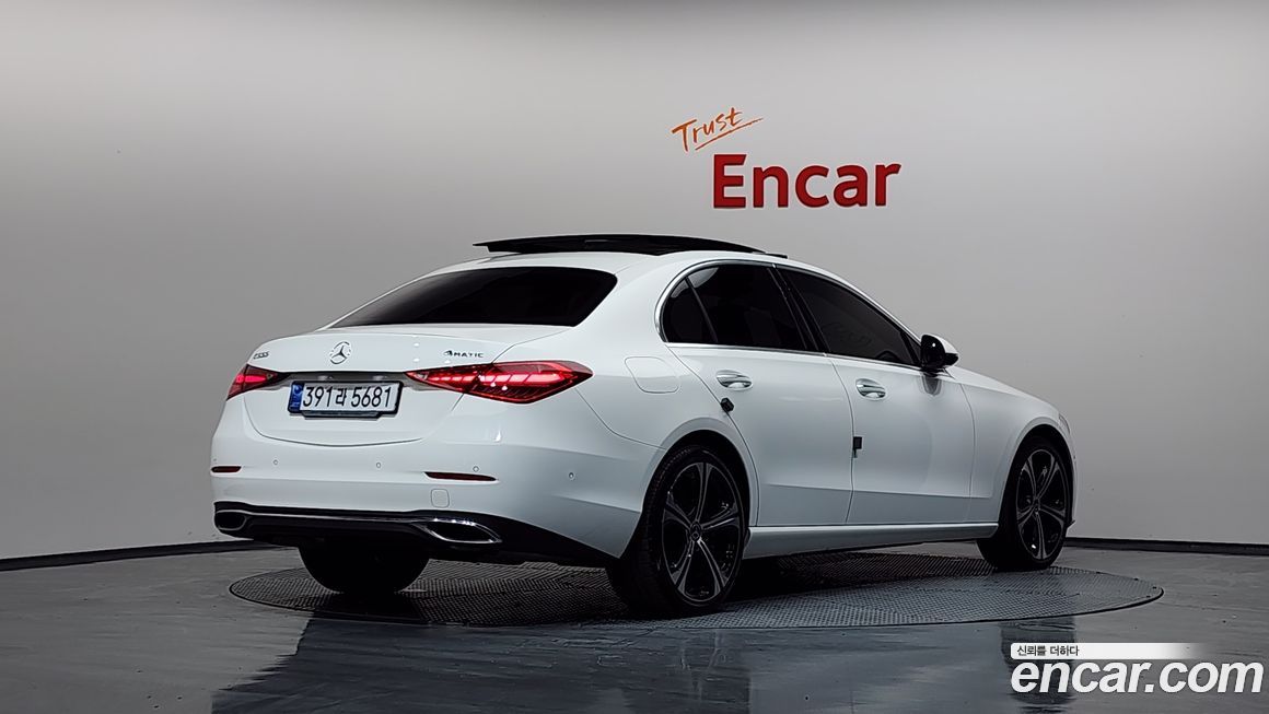 Mercedes-Benz C-Class C300 4MATIC Avantgarde, 2023