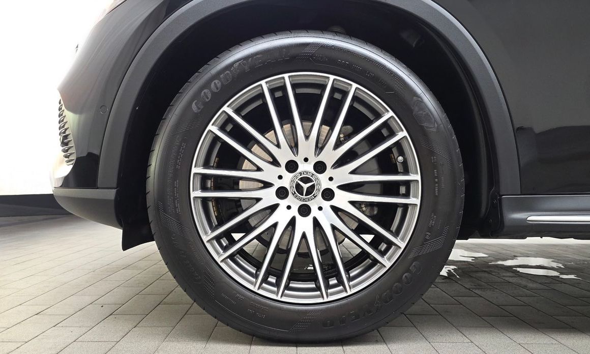 Mercedes-Benz GLC-Class GLC 300 4MATIC Avantgarde, 2025