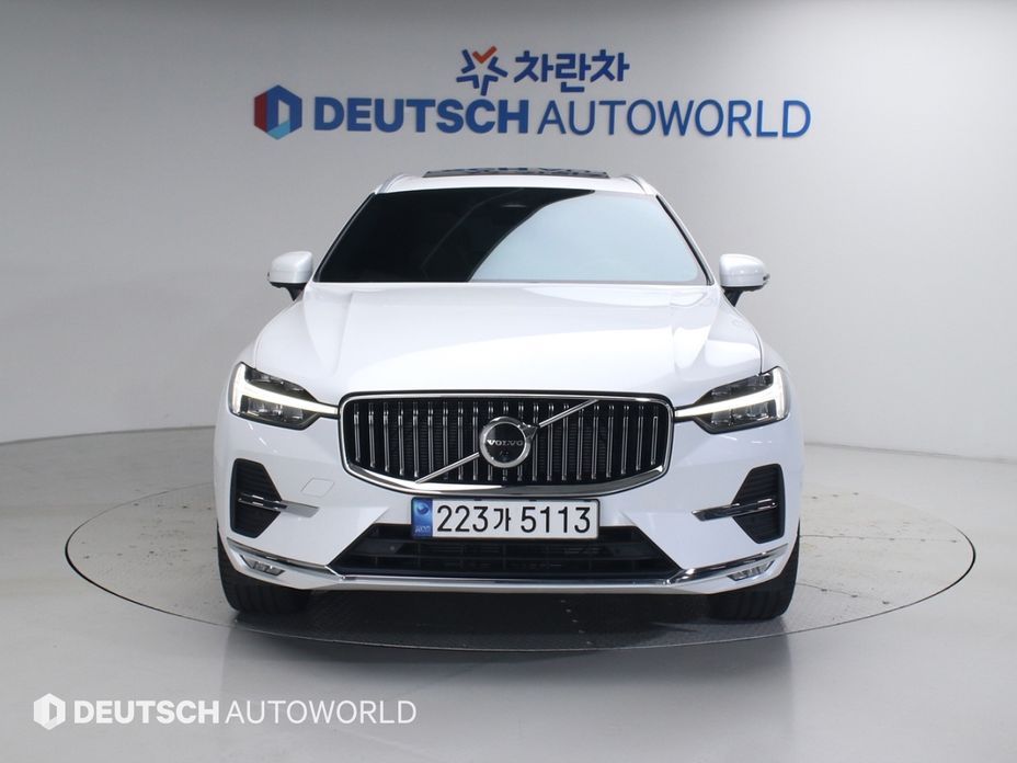 Volvo XC60 B5 Ultimate Bright, 2023