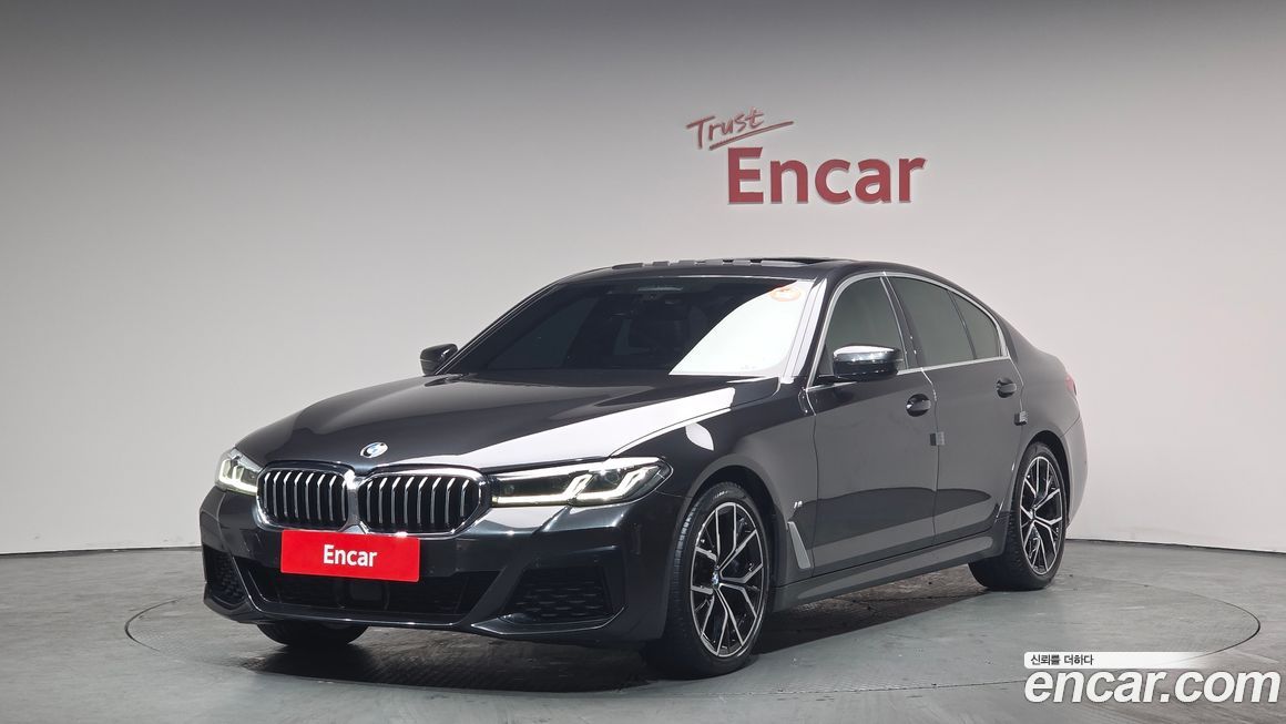 BMW 5-Series 530i xDrive M Sport Package, 2022