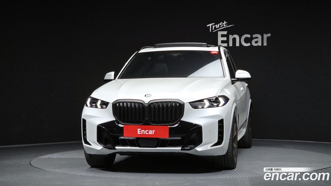 BMW X5 xDrive 40i M Sport, 2025