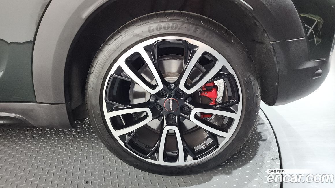 Mini Countryman JCW, 2024