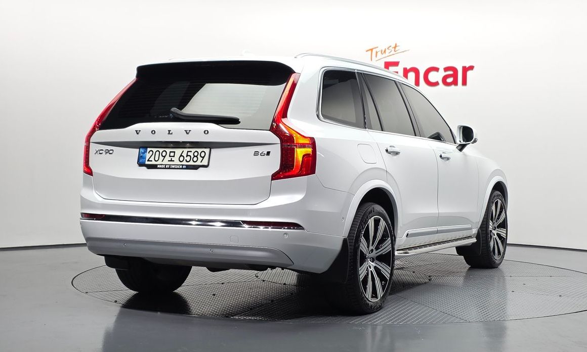 Volvo XC90 B6 Inscription, 2022