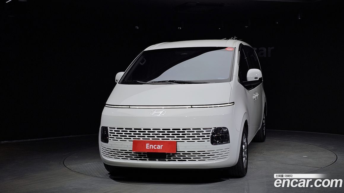 Hyundai Staria Cargo 5-Seater, 2025