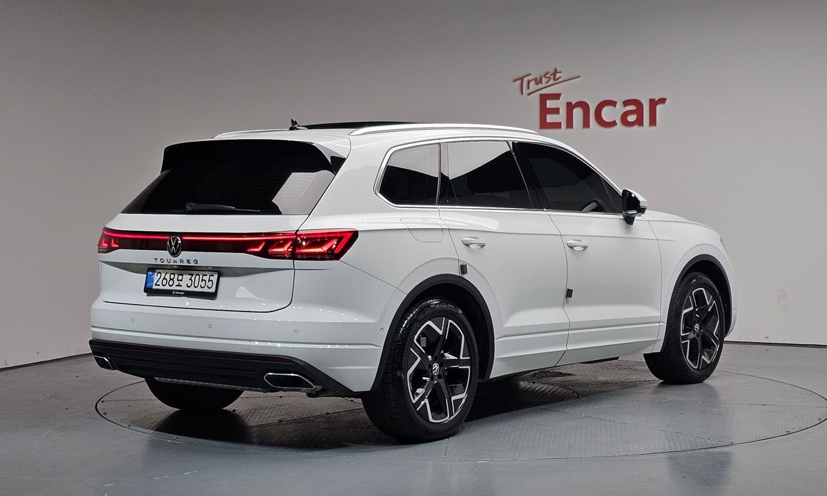 Volkswagen Touareg 3.0 TDI Prestige, 2024