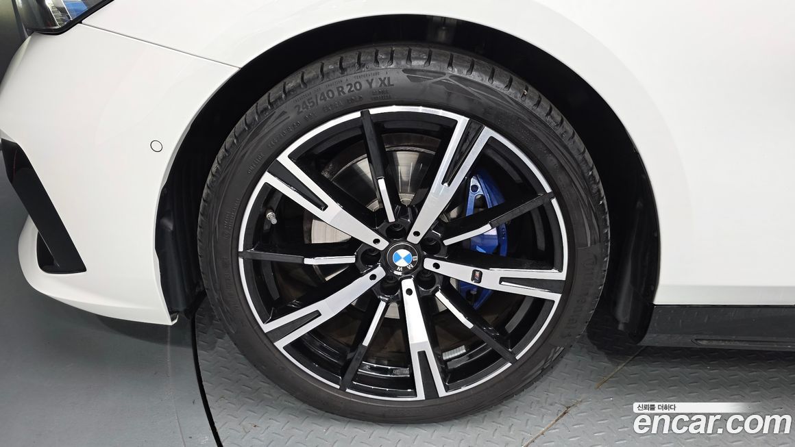 BMW 5-Series 530i xDrive M Sport, 2024