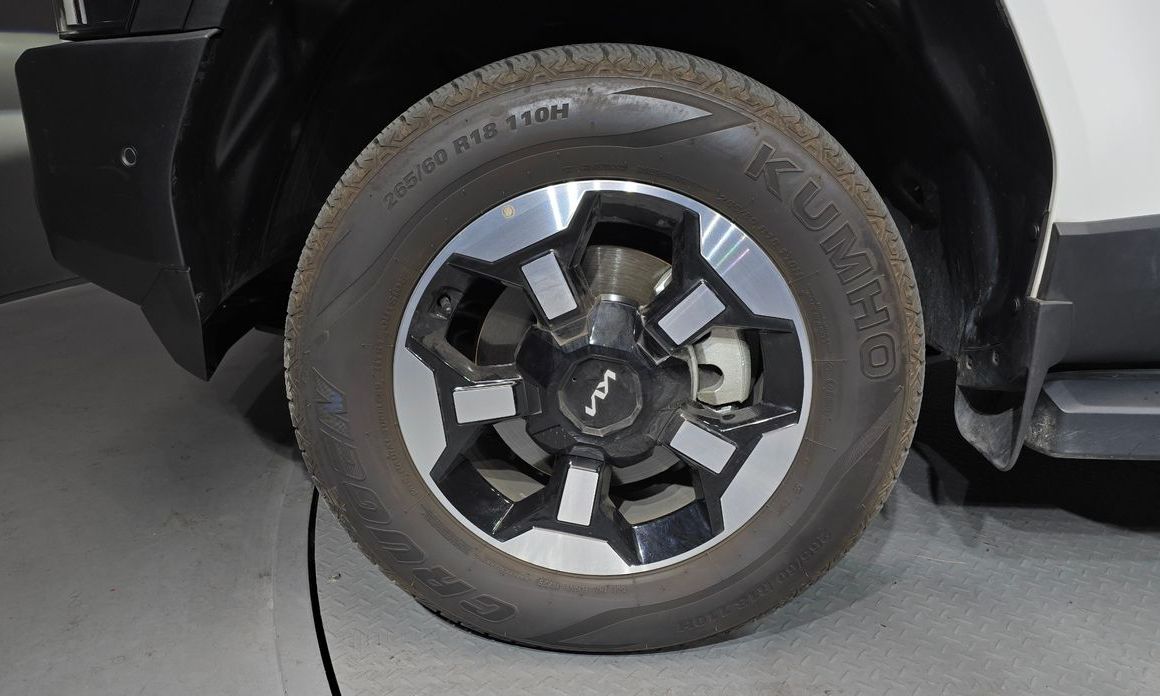 Kia Tasman 2.5T Gasoline 4WD, 2026