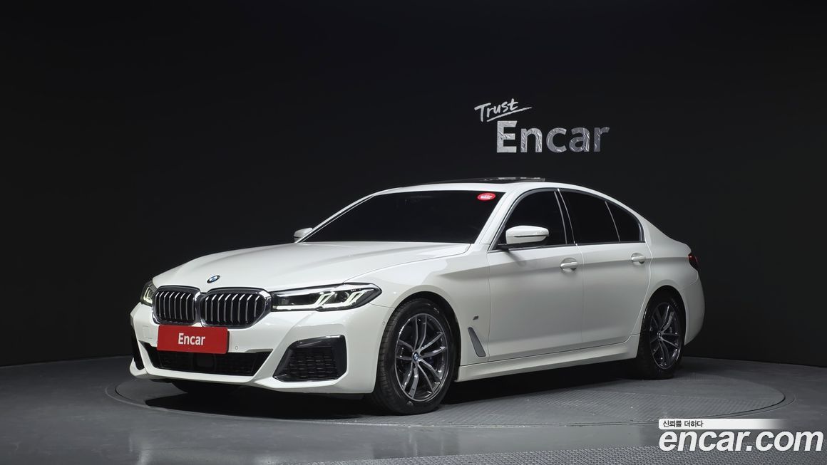 BMW 5-Series 520i M Sport, 2022