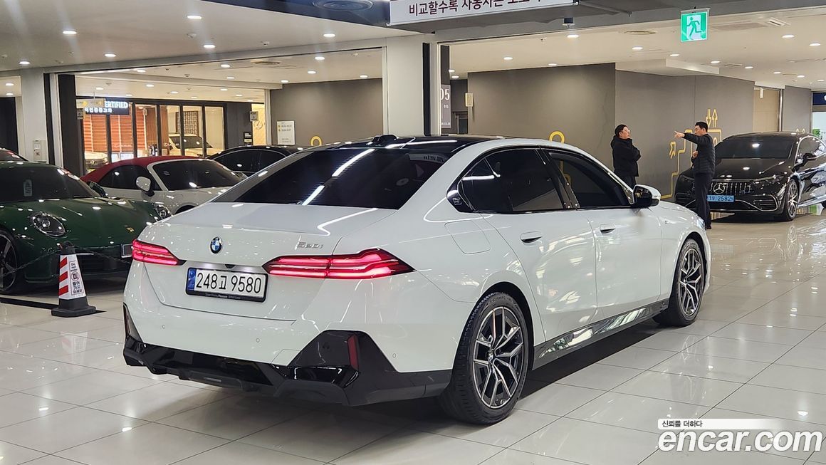 BMW 5-Series 520i M Sport, 2024