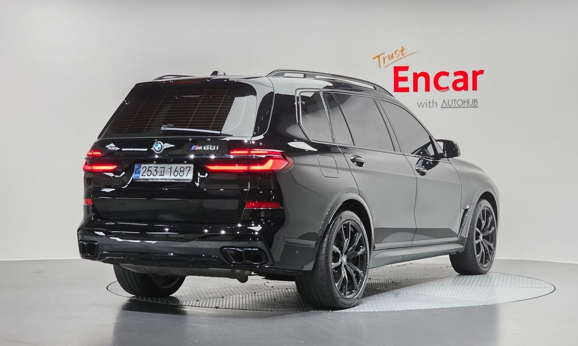 BMW X7 M60i xDrive M sport 6STR, 2025