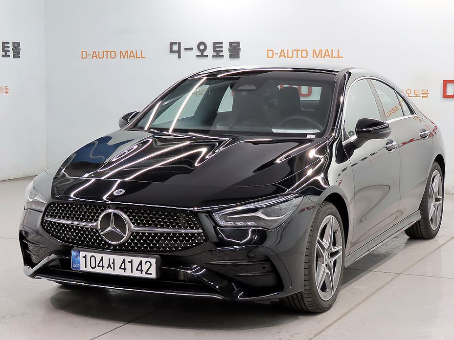 Mercedes-Benz CLA-Class CLA250 4MATIC, 2025