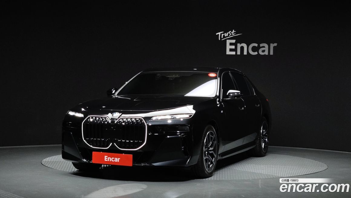 BMW 7-Series 740d xDrive M Sport, 2025