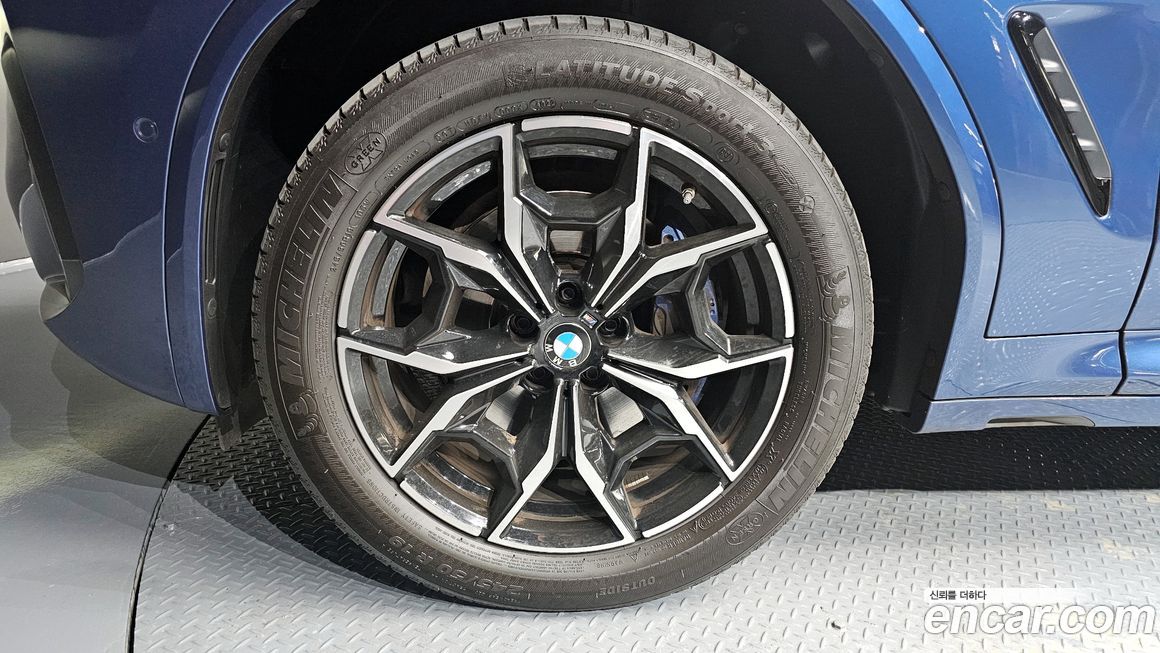 BMW X4 xDrive20i M Sport, 2023