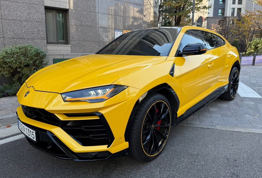 Lamborghini Urus 4.0 V8, 2022
