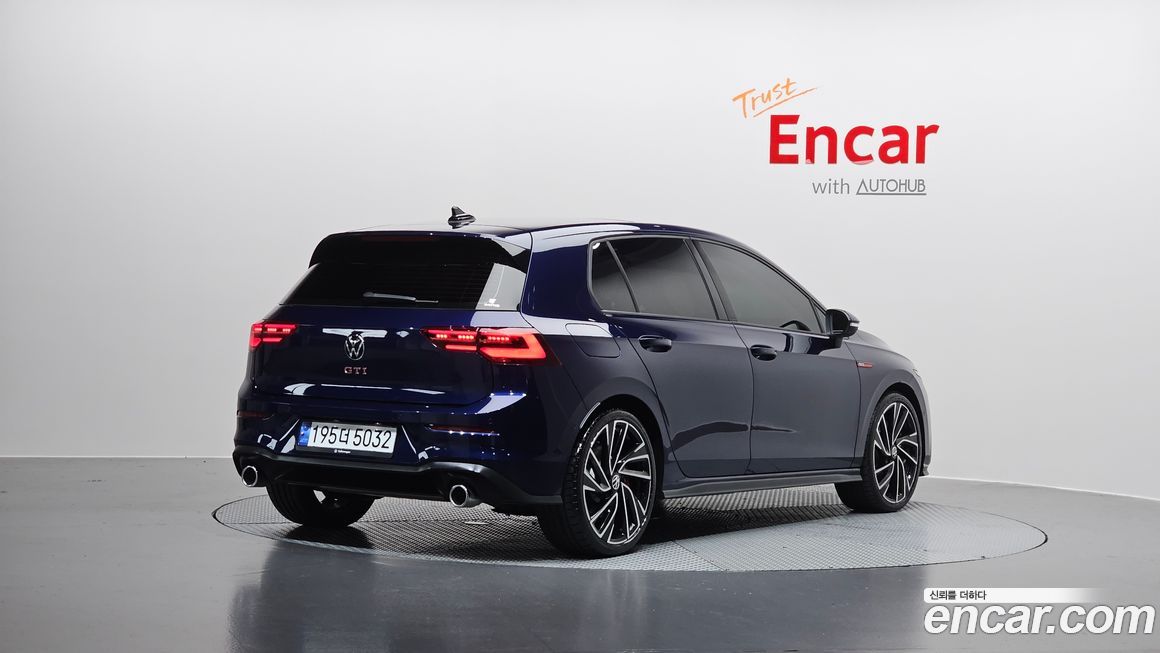 Volkswagen Golf 2.0 GTI, 2024