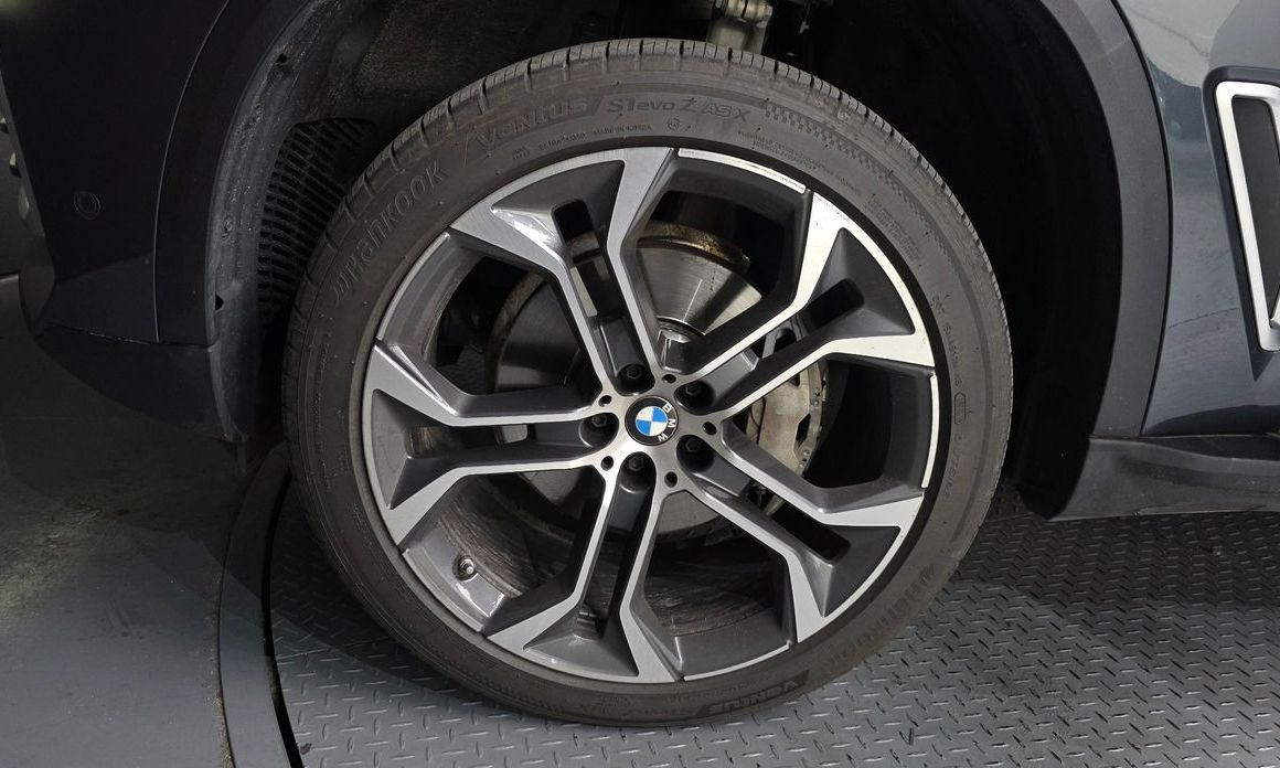 BMW X5 xDrive 30d xLine, 2022