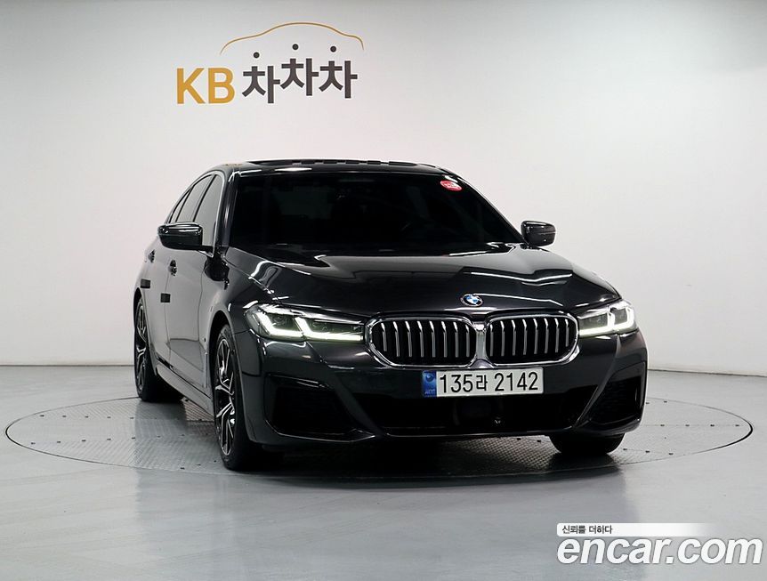 BMW 5-Series 530i xDrive M Sport Package, 2022