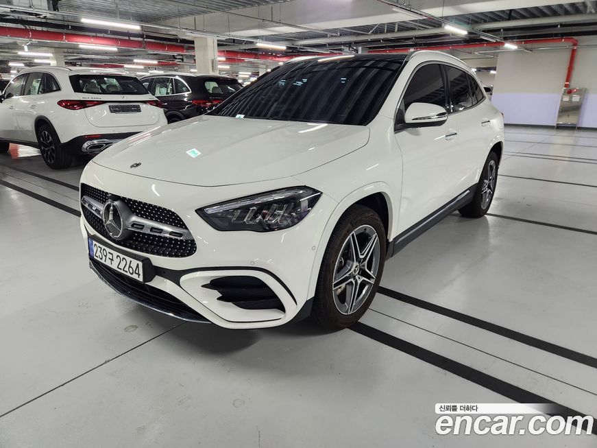Mercedes-Benz GLA-Class GLA250 4MATIC, 2025