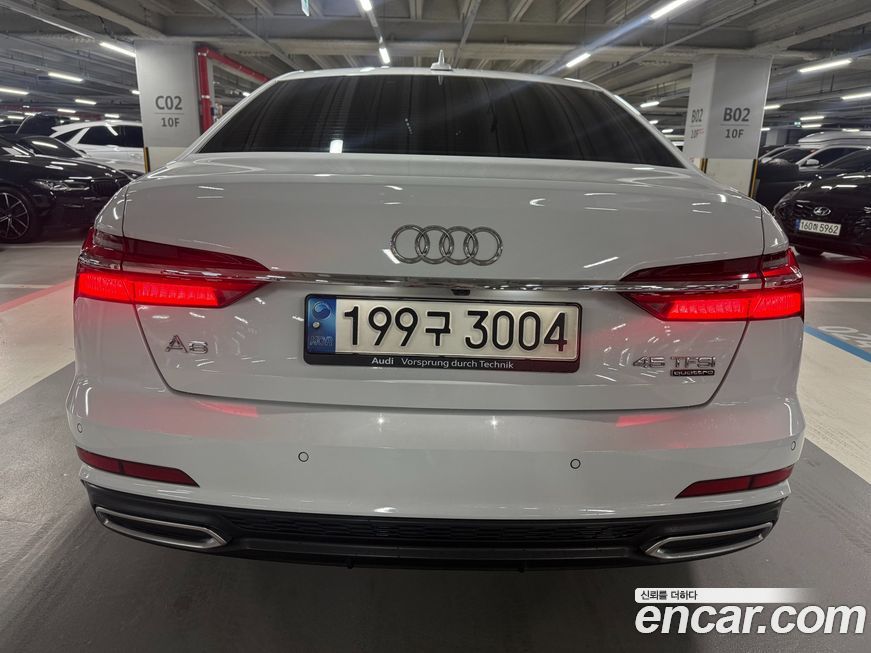 Audi A6 45 TFSI Quattro Premium, 2023
