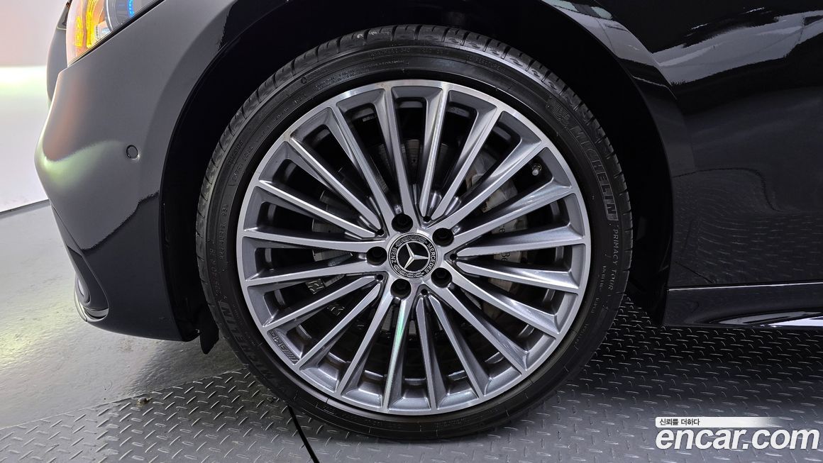 Mercedes-Benz C-Class C300 AMG Line, 2022