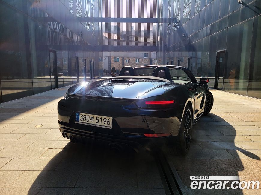 Porsche 718 4.0 GTS, 2021