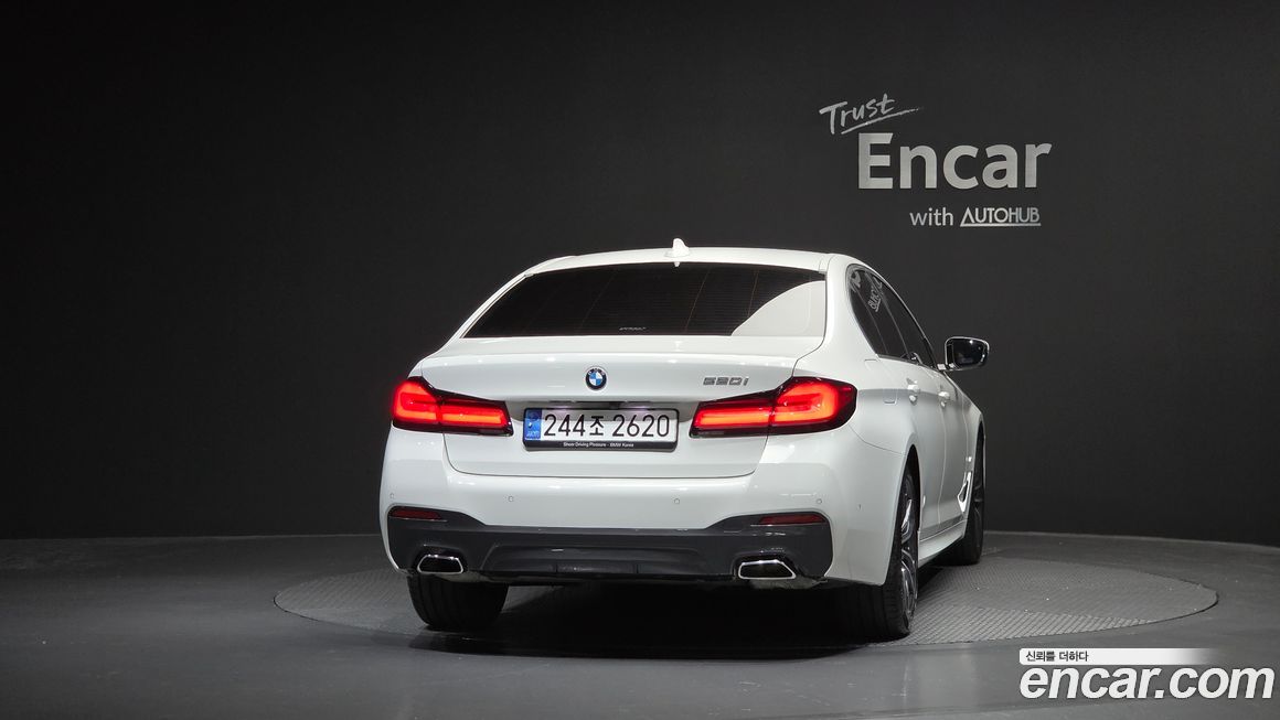 BMW 5-Series 520i M Sport, 2023