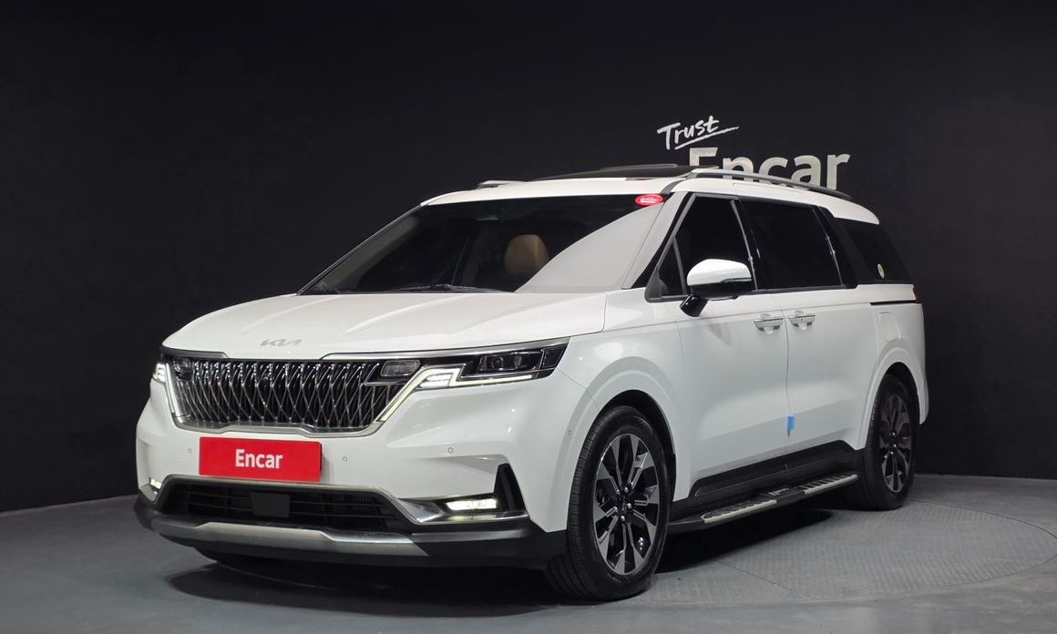 Kia Carnival 9-Seater Signature, 2023