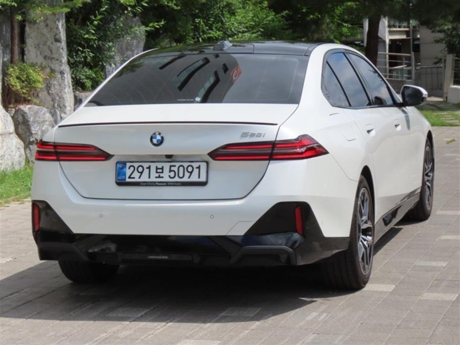 BMW 5-Series 520i Special Edition, 2026