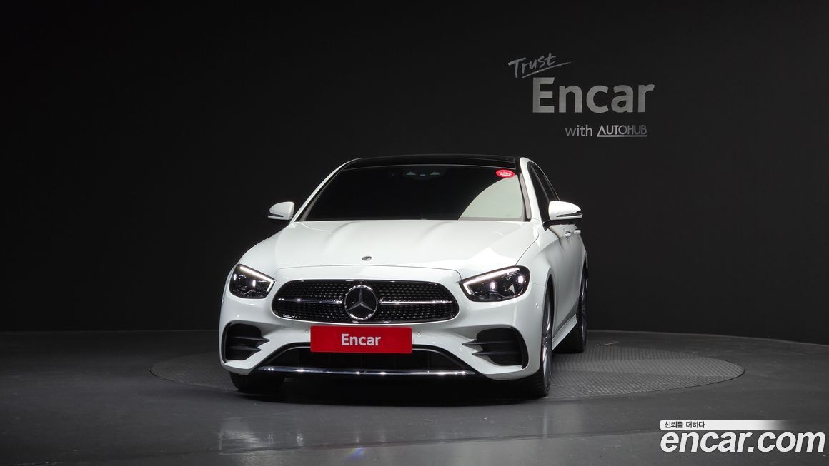 Mercedes-Benz E-Class E350 4MATIC AMG Line, 2022
