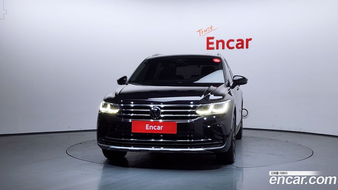 Volkswagen Tiguan 2.0 TDI Premium, 2023