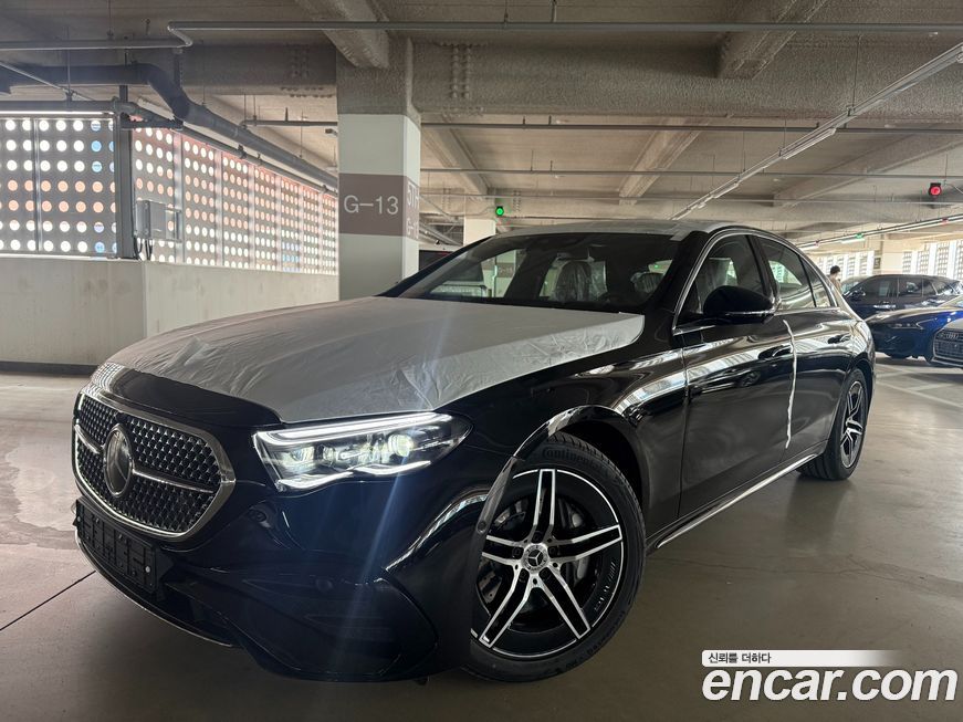 Mercedes-Benz E-Class E300 4MATIC AMG Line, 2026
