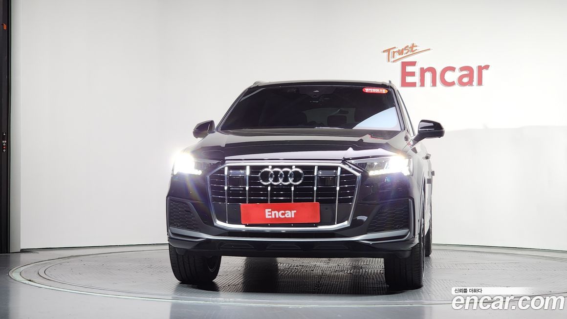 Audi Q7 45 TDI Quattro, 2023