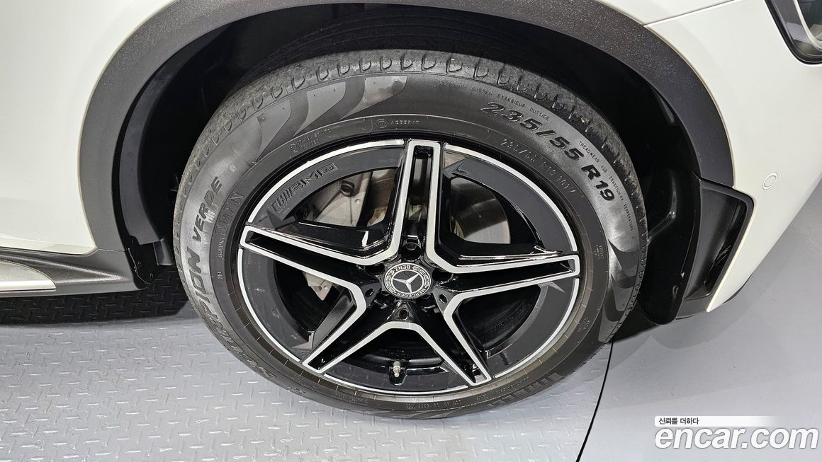 Mercedes-Benz GLC-Class GLC300 4MATIC, 2022