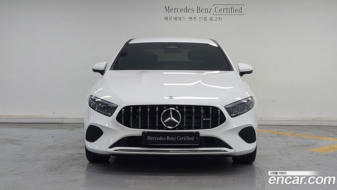 Mercedes-Benz A-Class A220 Sedan, 2024