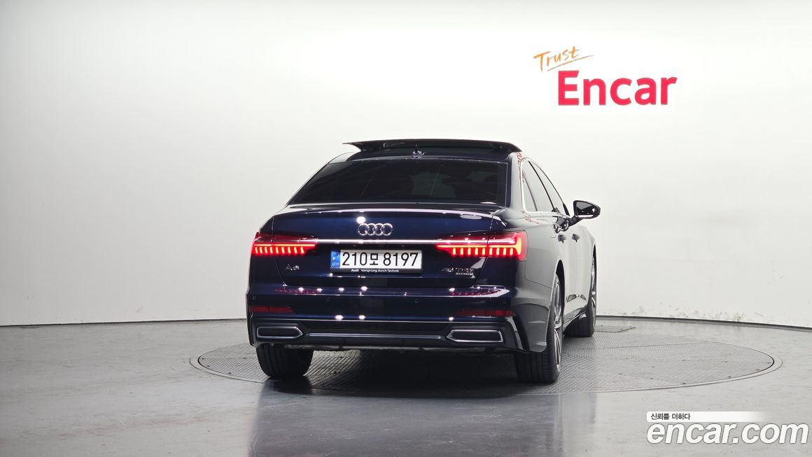 Audi A6 45 TFSI Quattro Premium, 2022